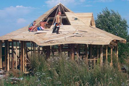 Строительство круглого дома - крыша